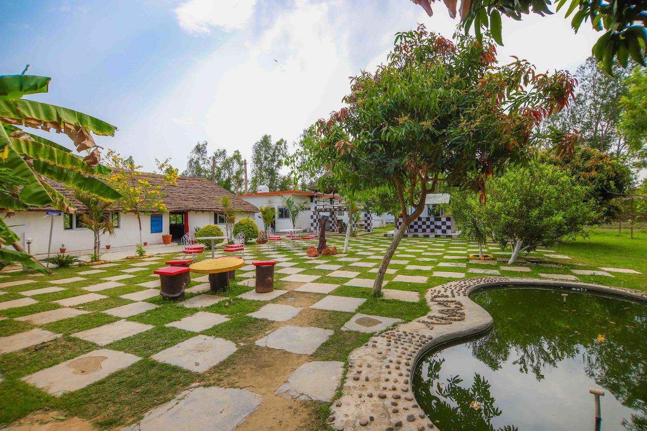 วี รีสอร์ต อัปวาน กลครห์ Hotel Kalagarh ภายนอก รูปภาพ