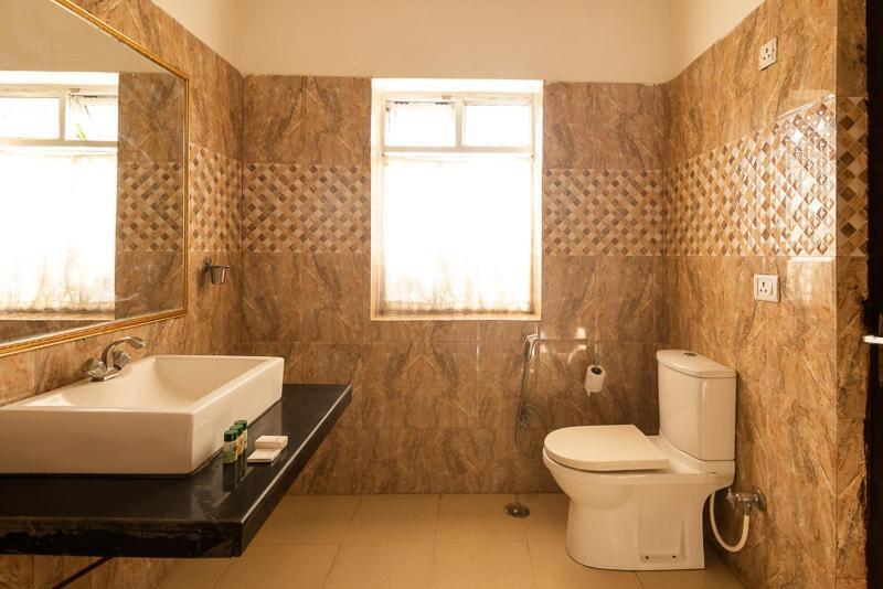 วี รีสอร์ต อัปวาน กลครห์ Hotel Kalagarh ภายนอก รูปภาพ
