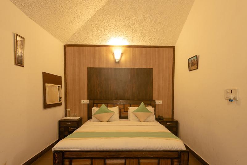 วี รีสอร์ต อัปวาน กลครห์ Hotel Kalagarh ภายนอก รูปภาพ