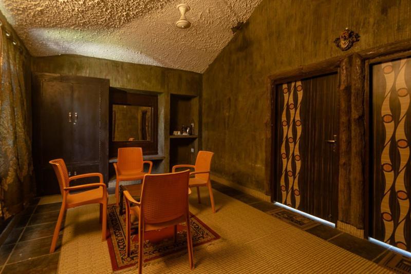 วี รีสอร์ต อัปวาน กลครห์ Hotel Kalagarh ภายนอก รูปภาพ